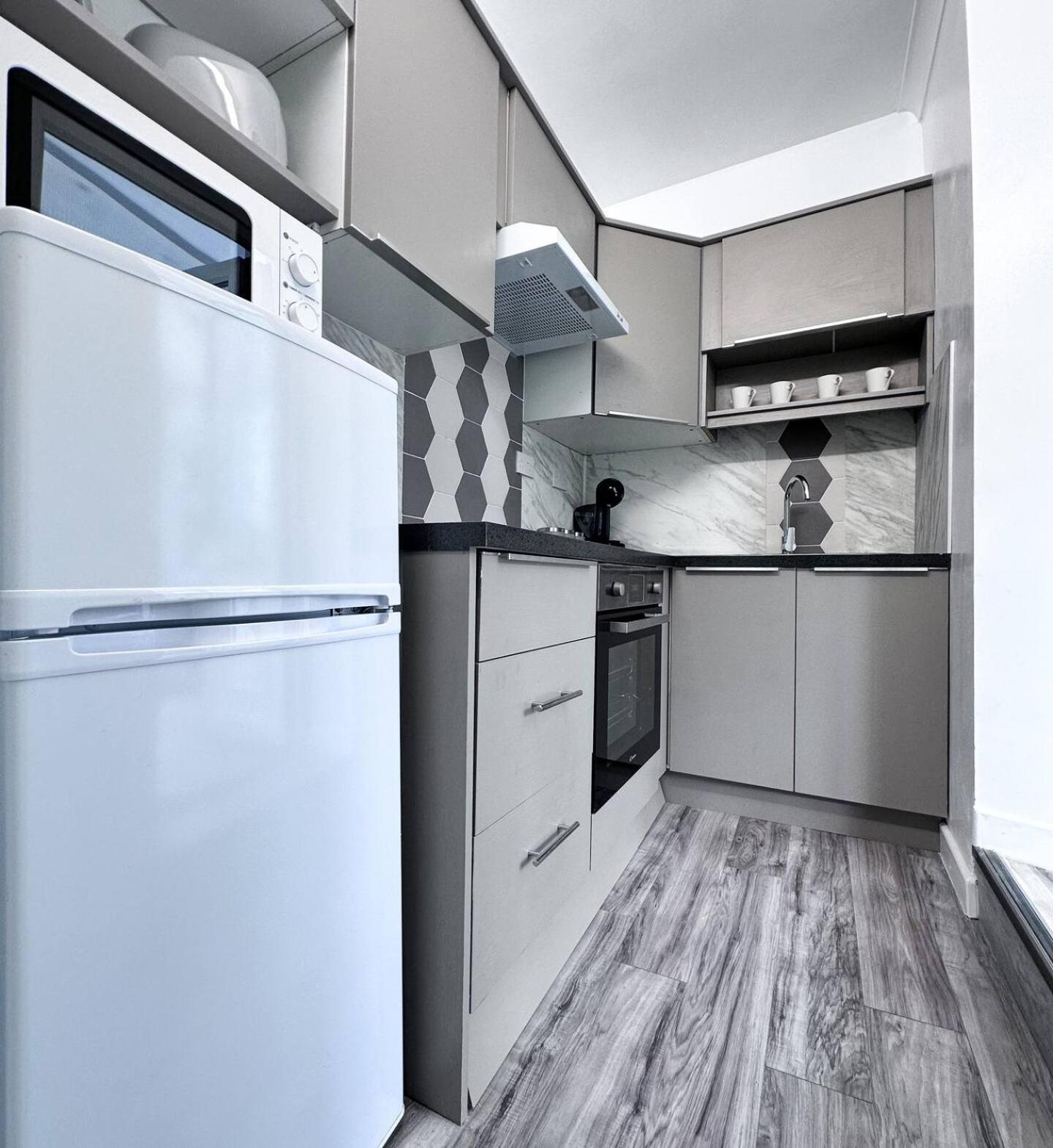 Sleek Skyward Serenity 2bed W Pool Table - Ystrad Llwynypia